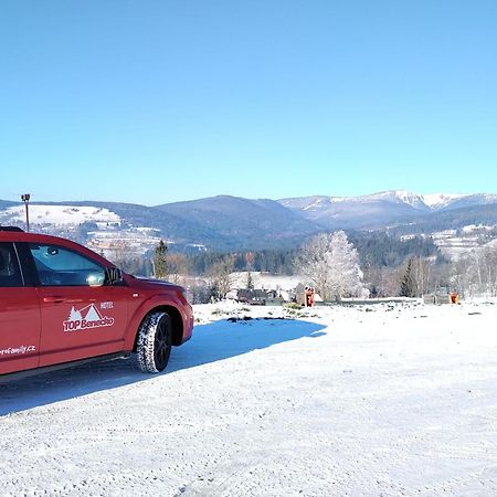 Profamily Hotel Top Бенецко Екстериор снимка