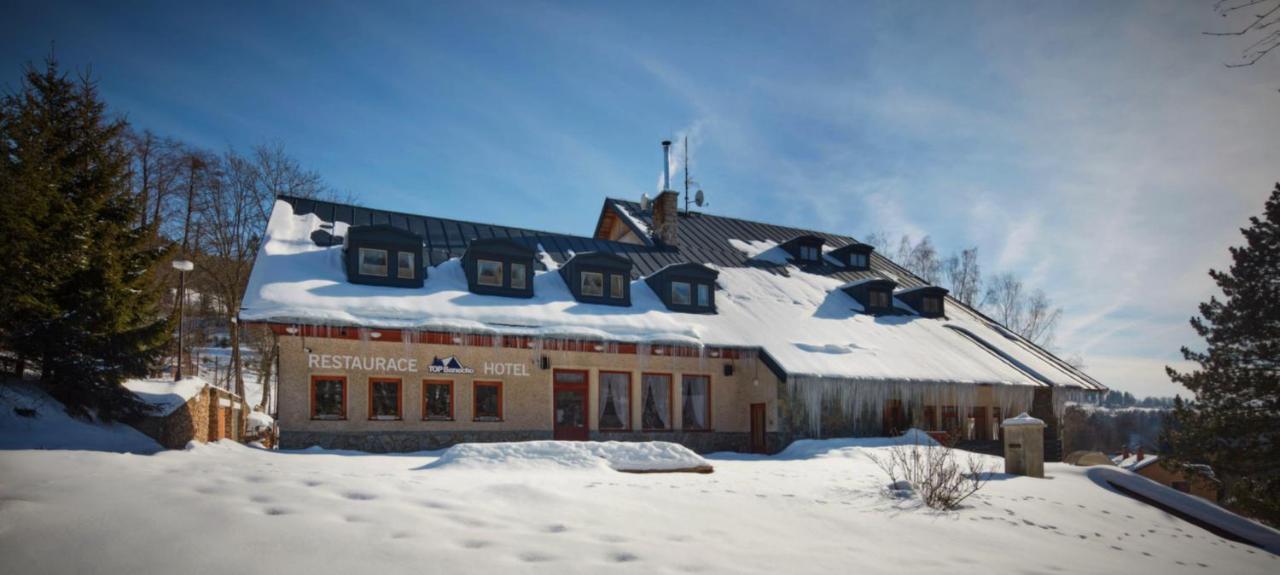Profamily Hotel Top Бенецко Екстериор снимка